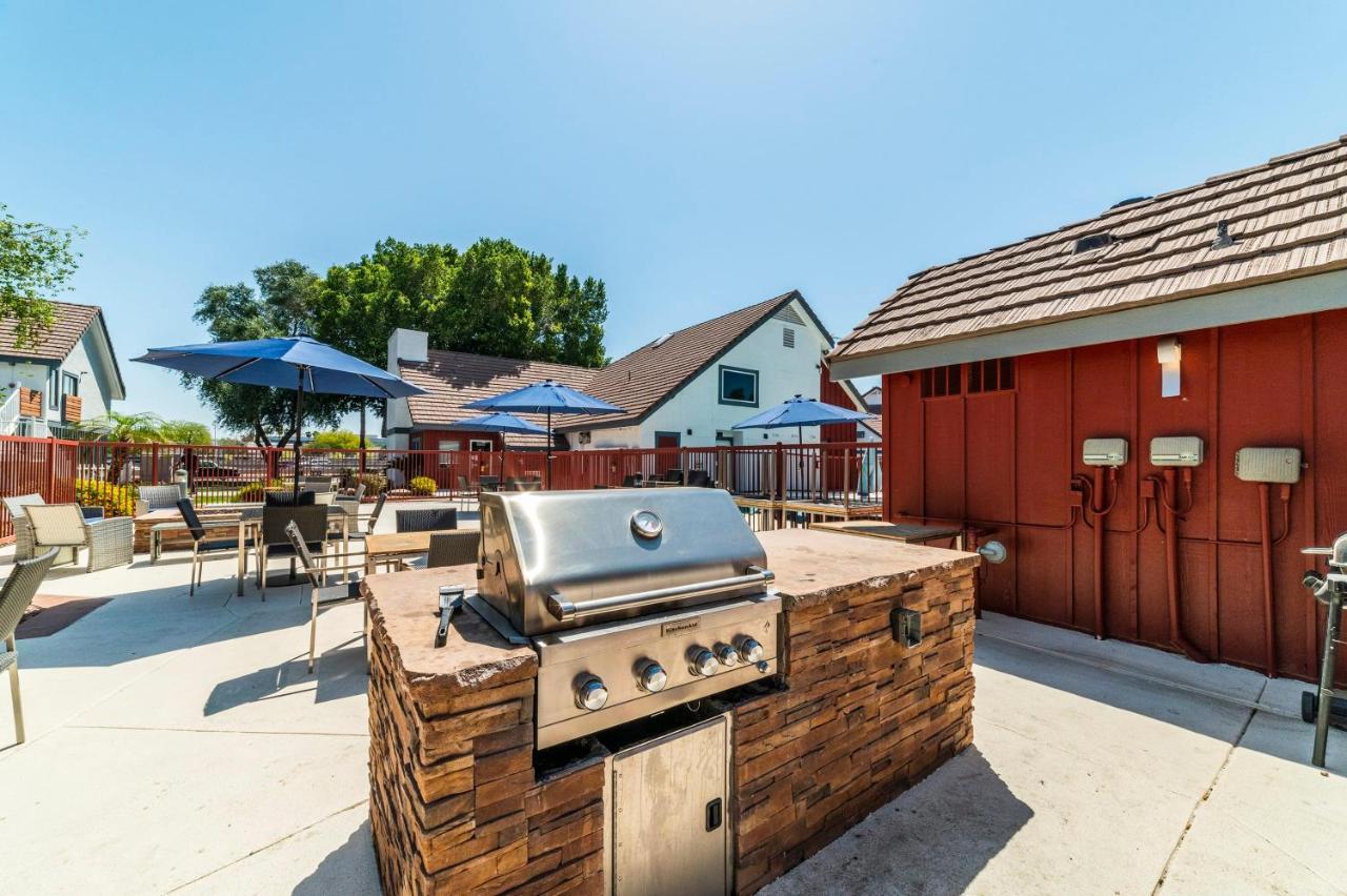 Metro Phx Downstairs Studio Sleeps 4 Ada Accessible 피닉스 외부 사진