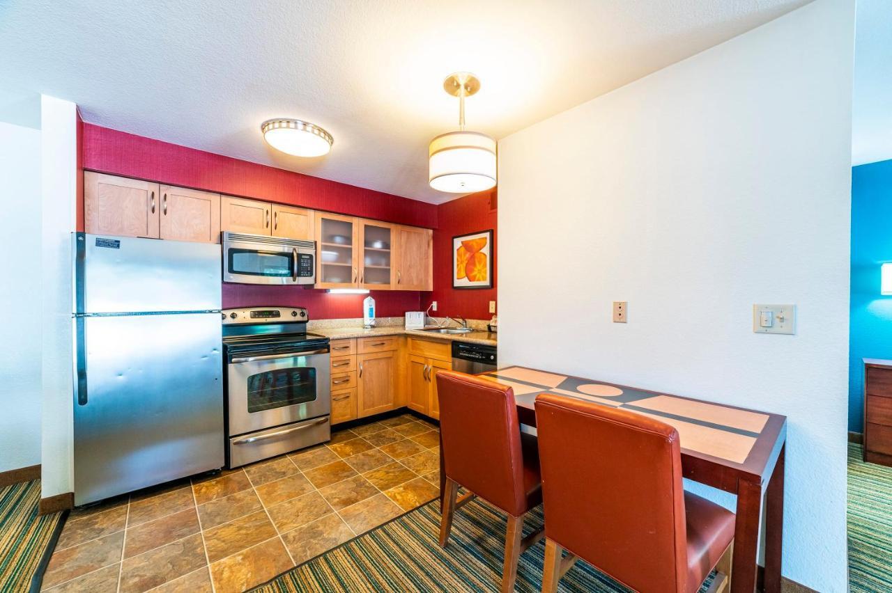 Metro Phx Downstairs Studio Sleeps 4 Ada Accessible 피닉스 외부 사진